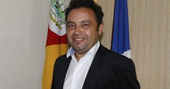 MIRACEMA/TO – Prefeito é encontrado morto dentro da caminhonete dele com um tiro na cabeça.