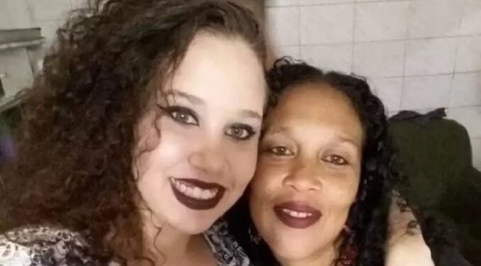 Ex invade aniversário e mata jovem de 18 anos e a mãe dela a facadas
