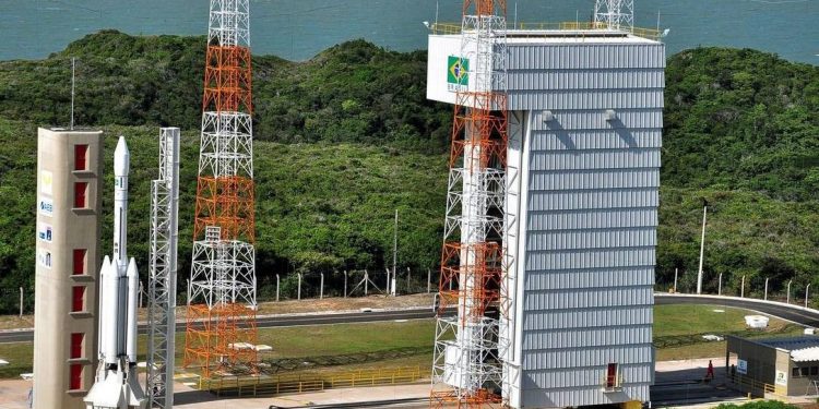 Alcântara/MA – Foguete explode durante testes no Centro de Lançamento de Alcântara