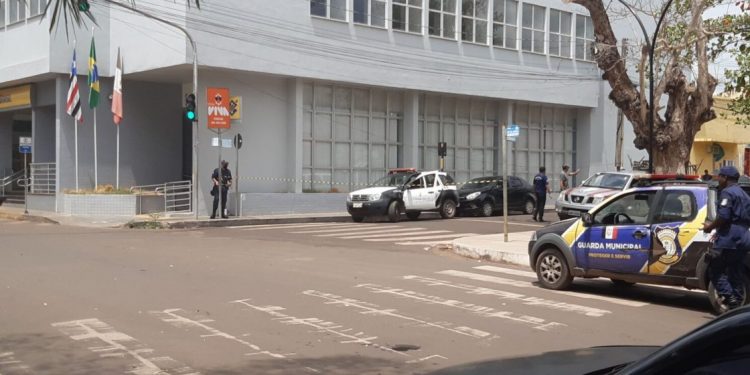 Codó/MA – Especialistas retiram explosivos do corpo de gerente do Banco do Brasil