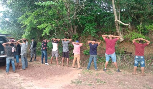 São Luís/MA – Polícia apreende 4.150 caixas de cigarros e 13 pessoas são presas