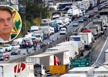 Caminhoneiros se dizem traídos por Bolsonaro e articulam greve