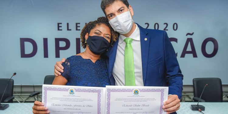 São Luís/MA – Braide estuda colocar Esmênia, sua vice, na Educação