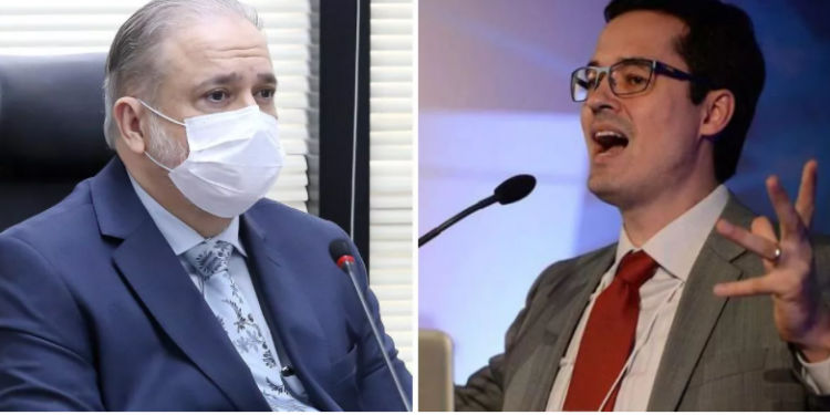 Bolsonaro não pode desistir de prestar depoimento à PF