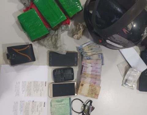 São Luís/MA – PRF prende dupla transportando três tabletes de maconha