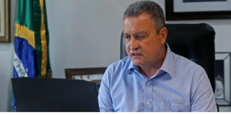 Bolsonaro está transformando o Brasil em uma grande fazenda, alerta Rui Costa