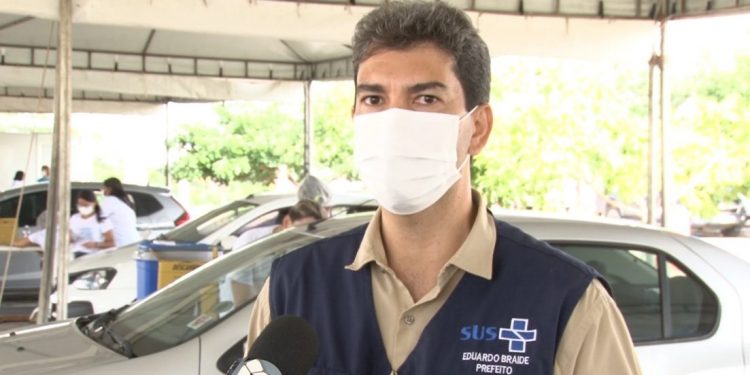 São Luís/MA – Eduardo Braide confirma a chegada de mais 3.500 doses da vacina chinesa coronavac