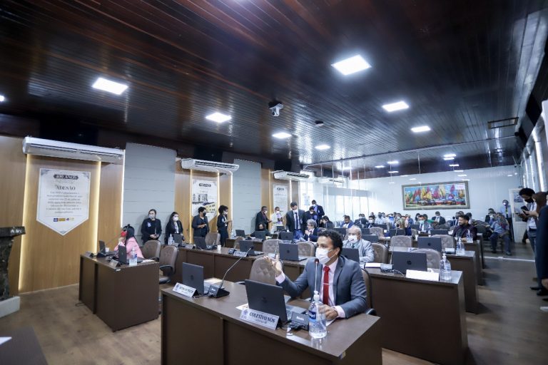 São Luís/MA – Vereadores solicitam serviço de limpeza para diversos pontos da cidade