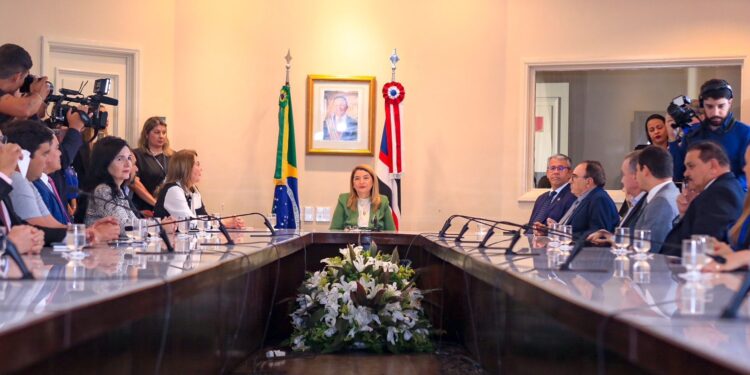 SÃO LUÍS/MA – Iracema Vale toma posse como governadora em exercício