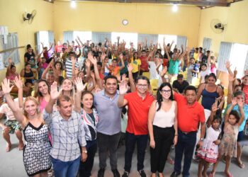 COROATÁ/MA – Deputado Estadual Carlos Lula, realiza entrega de kits do Programa Mais Renda