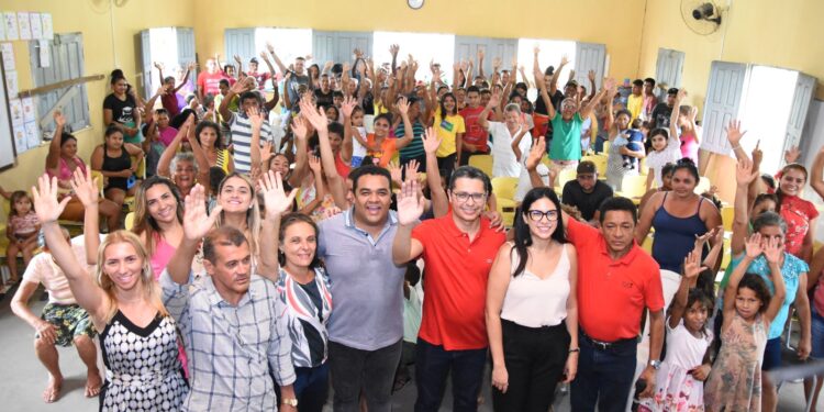 COROATÁ/MA – Deputado Estadual Carlos Lula, realiza entrega de kits do Programa Mais Renda