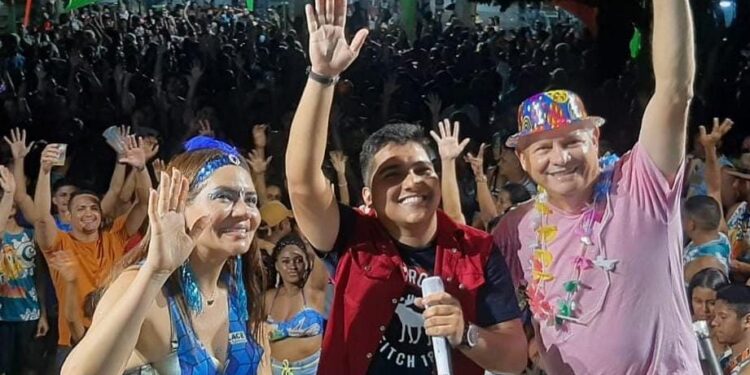 ICATU/MA – CARNAVAL TEM CARÁTER HISTÓRICO E FESTA FAMILIAR