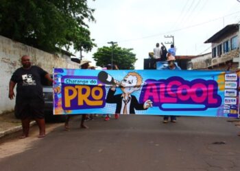 São Luís/MA – Bloco Pró Álcool balança o Fumaçê