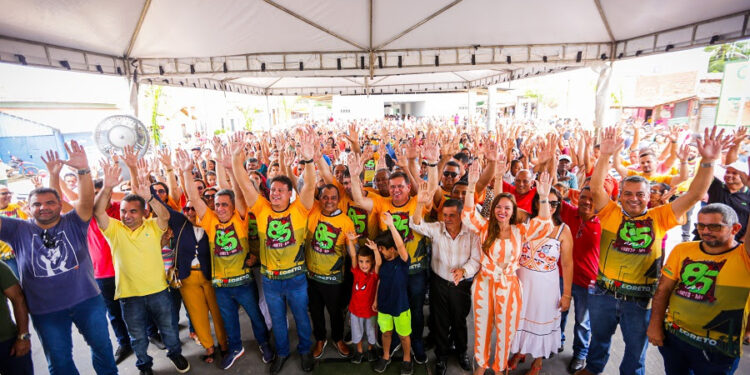 São Luís/MA – Vice-governador Felipe Camarão entrega hospital, abastecimento de água e mercado em Loreto e Alto Parnaíba