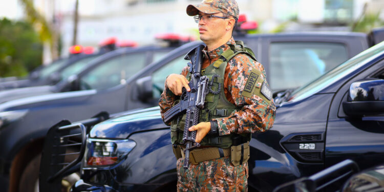 São Luís/MA – Governo do Maranhão entrega viaturas a treze municípios e anuncia Operação Tiradentes