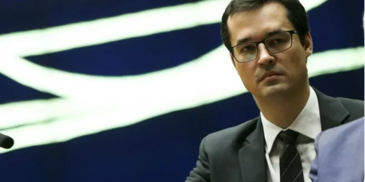 Brasília – Por unanimidade, TSE cassa mandato de Deltan Dallagnol