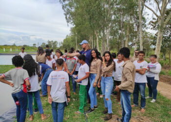 São Raimundo das Mangabeiras/MA – Sagrima promove orientações técnicas de piscicultura para estudantes