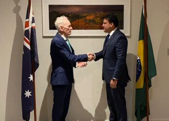 São Luís/MA – Vice-governador Felipe Camarão embarca em missão oficial do Governo do Maranhão para a Oceania