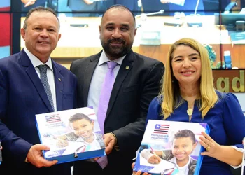 Barreirinhas/MA – Iracema e Roberto Costa, em conjunto, pedem melhorias para Barreirinhas