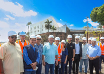 São Luís/MA – Governador vistoria obras de Entreposto Pesqueiro e muro histórico próximo ao Palácio dos Leões