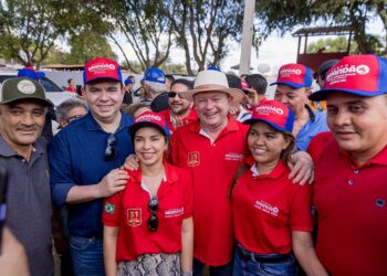 COLINAS /MA – Brandão prestigia a 31ª vaquejada no Parque Onildo Maior e celebra avanços na valorização do vaqueiro nordestino.