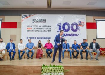 GRANDE ILHA / MA – Prefeito de Cedral Fernando Cuba reuniu forças no evento da FAMEM.