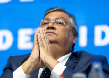 Brasília – Dino reza por uma decisão suprema de Lula com a aposentadoria de ministra do STF