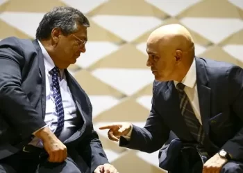 Brasília – “Deixa a vida me levar”, diz Flávio Dino sobre vaga no STF