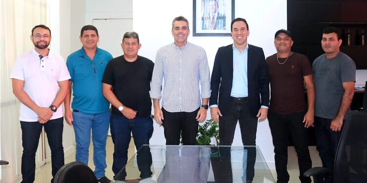 São Luís/MA – MOB discute regularização do transporte alternativo com operadores do sistema