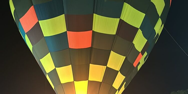 Barreirinhas/MA – A cidade testa balonismo como novo equipamento turístico