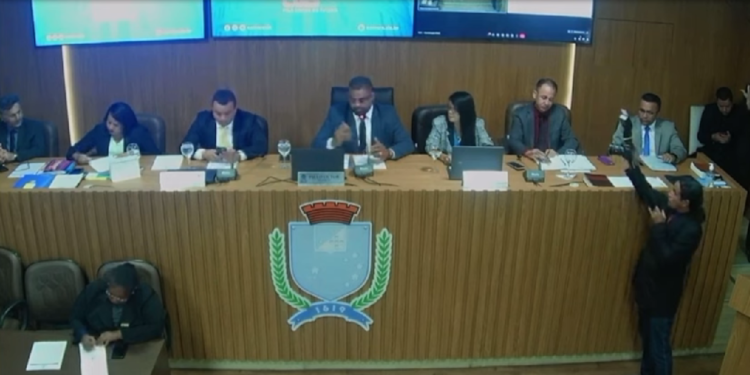 São Luís/MA – Paulo Victor desmente Domingos Paz e confirma que vereador queria cometer atentado dentro da Câmara