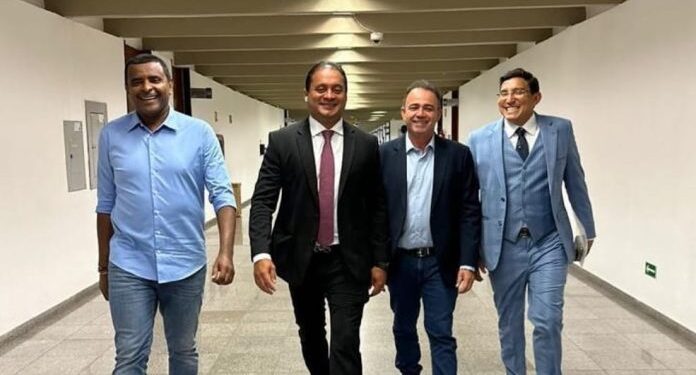 SÃO LUÍS/MA – FÁBIO CÂMARA, ASFALTANDO O CAMINHO DA DISPUTA ELEITORAL PELO PDT