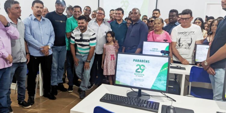 MATÕES DO NORTE / MA – Prefeito Trabalhador Solimar Alves Transforma a Cidade Entregando Sonhos, Revitalizando Obras, Celebra com muita Festa e Ação Social os 29 anos do Aniversário do Município.