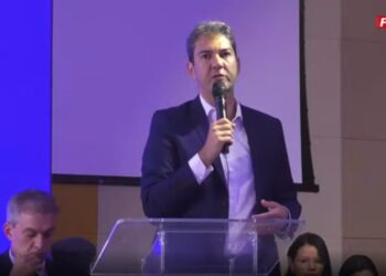 São Luís/MA – Sem ações na Prefeitura para fomentar a indústria, Braide discursa elogiando os outros