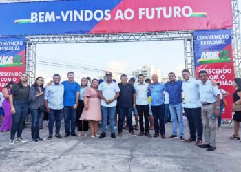 PERITORÓ/MA- Joana da Amovelar e comitiva prestigiam convenção do MDB que homologou Marcos Brandão como presidente do partido no Maranhão e a filiação do amigo Orleans Brandão.