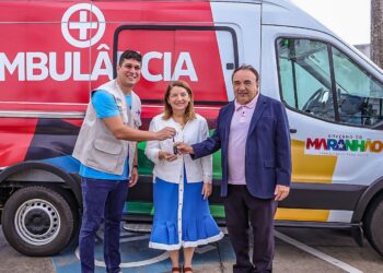 Barreirinhas/MA – Iracema Vale viabiliza ambulância para o município