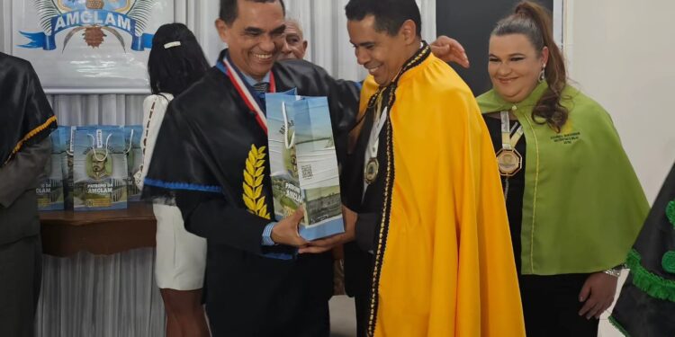 BURITI  / MA – Professor Aliandro participa de Confraternização da Academia Maranhense de Ciências, Letras e Artes Militares (AMCLAM) na Grande Ilha.