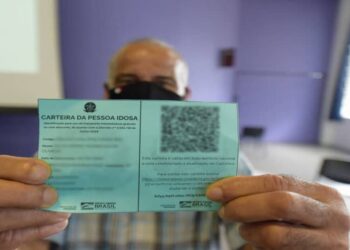 Brasília – Carteira do Idoso: viaje de graça e tenha atendimento prioritário; veja como!