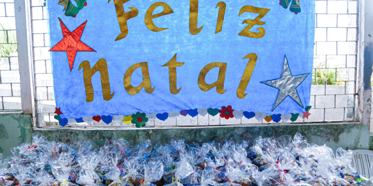 São Luís/MA – Governo do Maranhão faz doação de panetones fabricados por mão de obra carcerária a instituições assistenciais