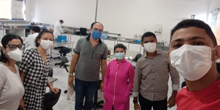 São Luís/MA – Pesquisadores do Maranhão apontam farinha de babaçu como alternativa na produção de protetor solar