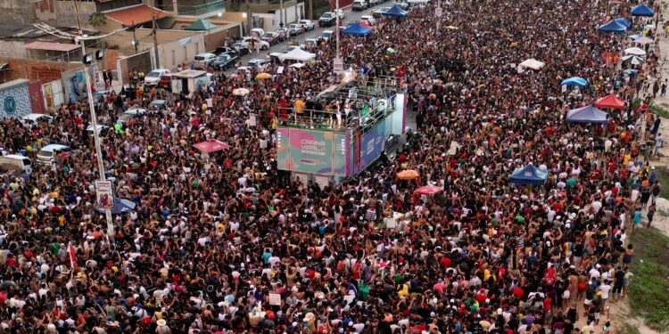 São Luís/MA – Pré-Carnaval do Maranhão alcança recorde de público nas prévias para a festa oficial