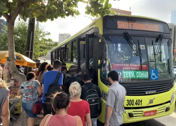 São Luís/MA – Após prisão de suspeitos, ônibus voltam a circular na capital