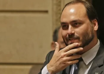 Brasília – PF apreendeu computador da Abin em operação que tem Carlos Bolsonaro como alvo