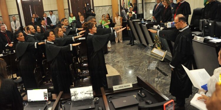 São Luís/MA – Judiciário maranhense empossa 6 novas juízas e 5 novos juízes