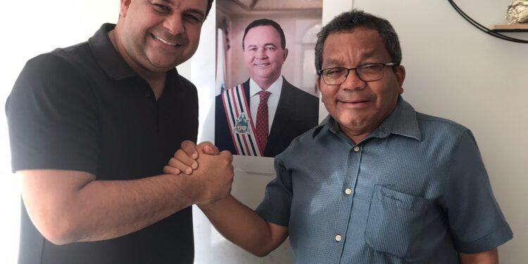 Peritoró em “PANDARECOS” O Prefeito Dr. Júnior vem de uma Administração Desastrosa e o que faz de Errado Atribui a Gestões Passadas.