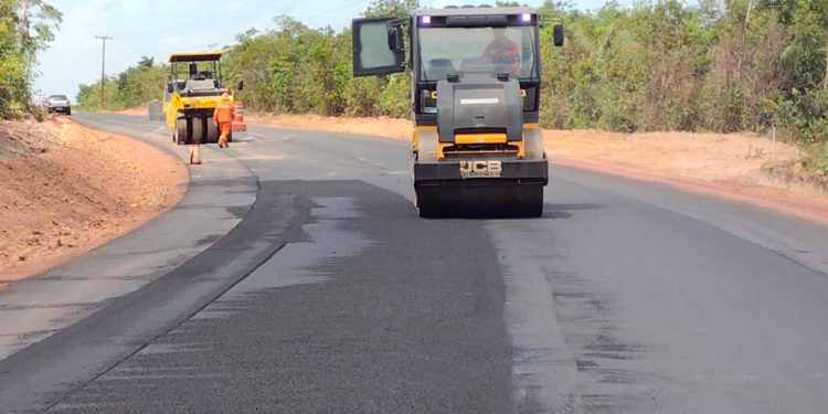 São Luís/MA – Obra de acesso à praia de Araoca, em Guimarães, entra na fase final com 98% dos serviços concluídos