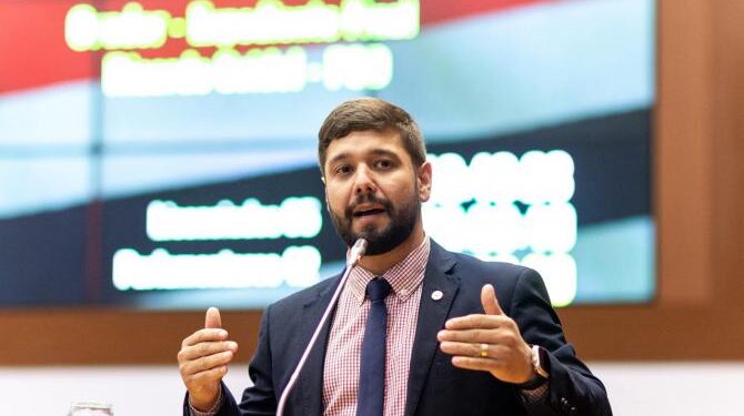 São Luís/MA – Deputado Ricardo Seidel afirma que Alema realiza feito histórico ao dar posse a vereador licenciado do cargo