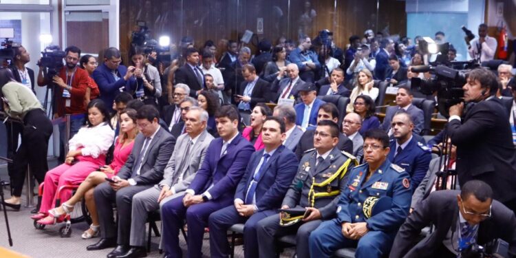 São Luís/MA – Autoridades destacam gestão de Iracema Vale na Alema durante abertura do Ano Legislativo