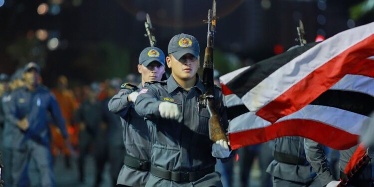 São Luís/MA – Governo concede mais de 870 promoções a policiais e bombeiros militares do Maranhão