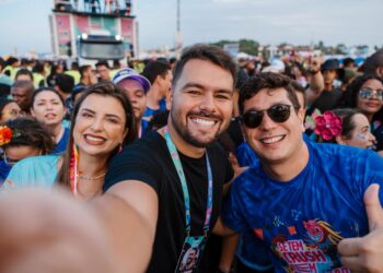 São Luís/MA – Bloco da Saúde arrasta foliões no Circuito Litorânea e reforça prevenção às Infecções Sexualmente Transmissíveis antes, durante e após o Carnaval